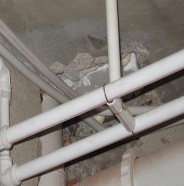 青浦漏水维修 卫生间漏水的原因是什么？卫生间下水管漏水怎么办？